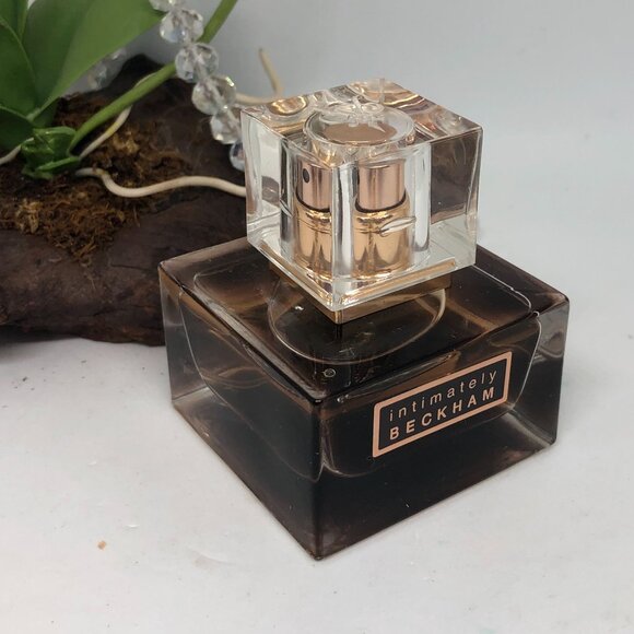 Intimately Beckham Eau De Toilette EDT Spray for Men - 1 oz - New - Picture 2 of 3